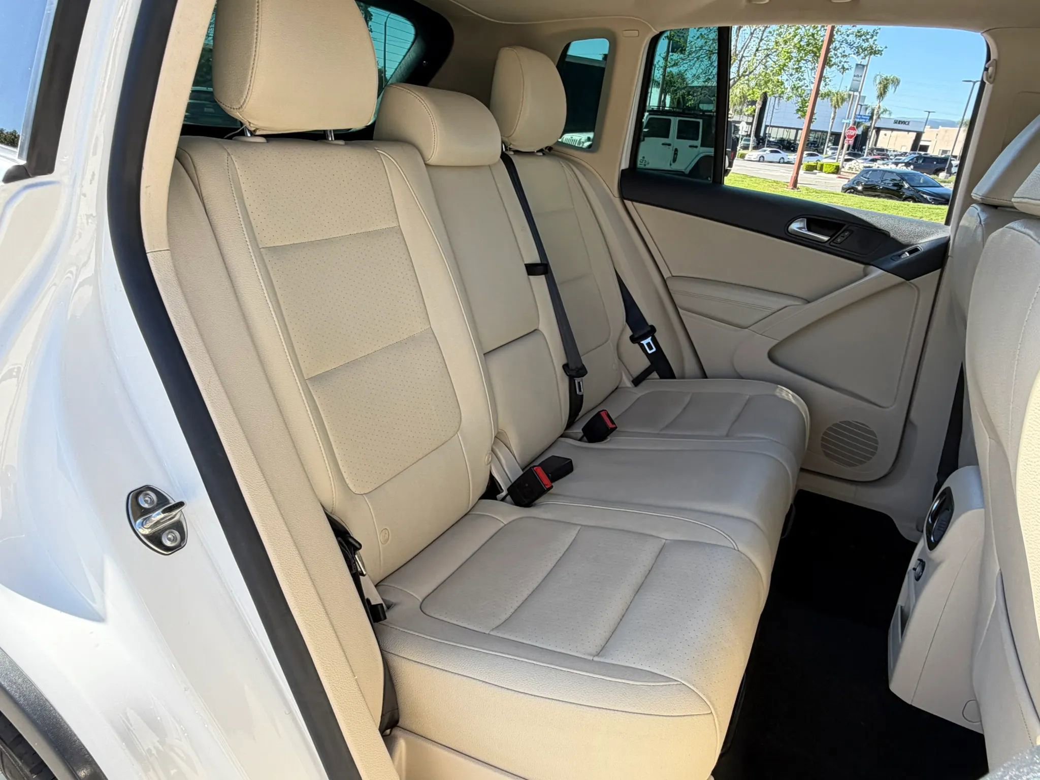 Used 2013 Volkswagen Tiguan SE FWD image 21