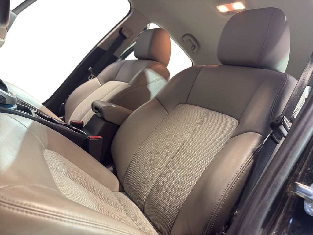 Used 2014 Buick Verano FWD image 16