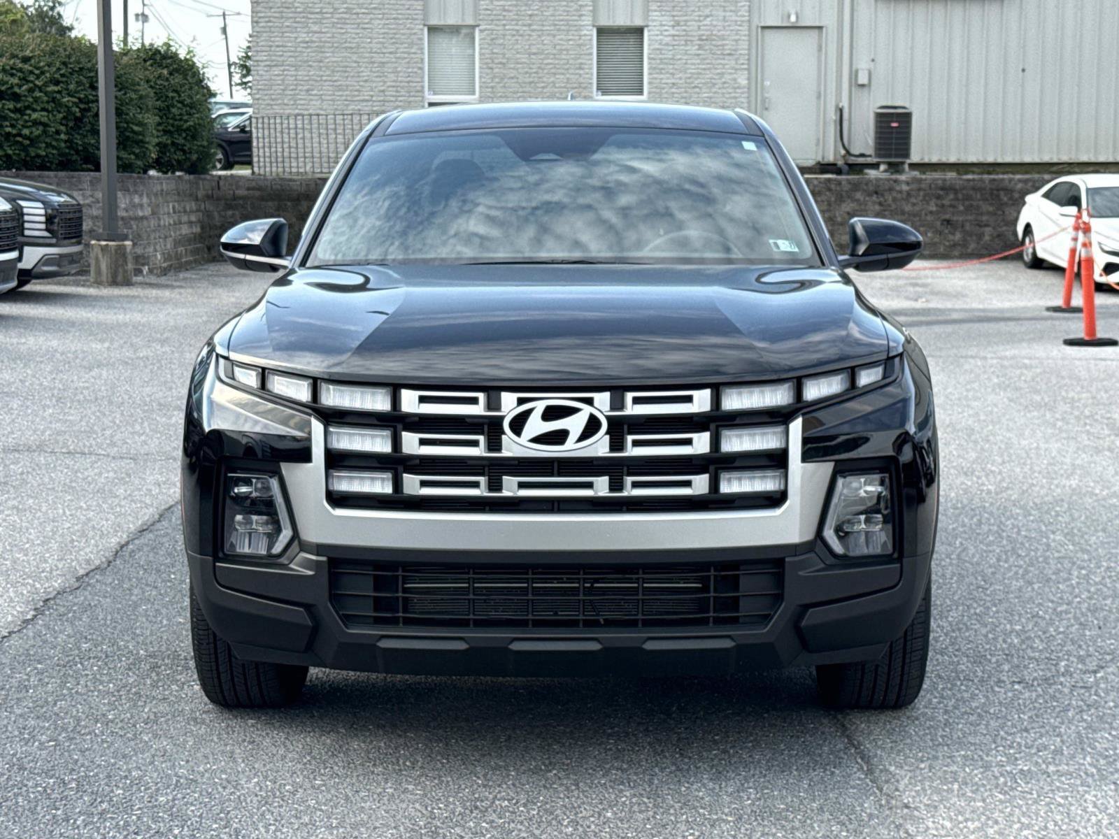 Certified 2025 Hyundai Santa Cruz SE AWD/4WD image 29