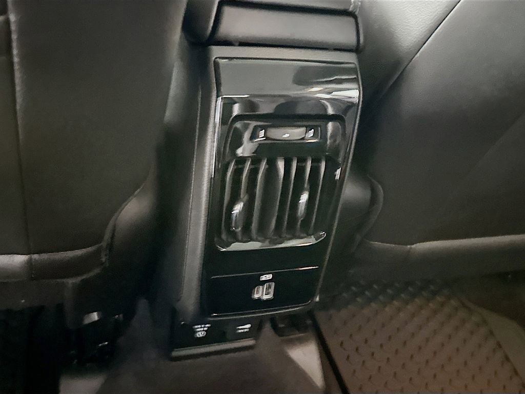 Certified 2022 Jeep Compass Latitude w/ Convenience Group image 36