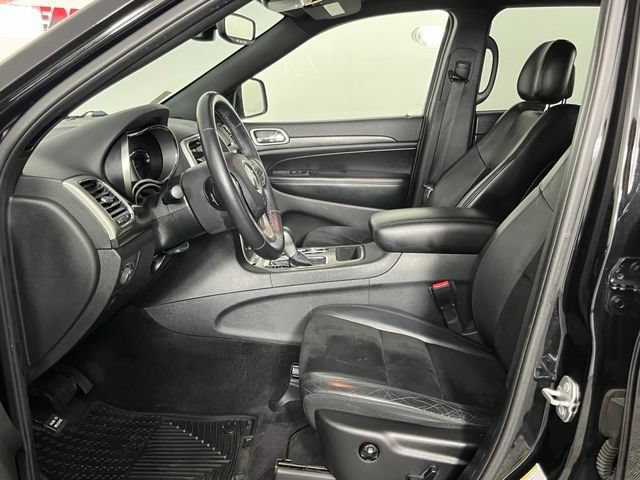 Used 2018 Jeep Grand Cherokee Altitude AWD/4WD image 26