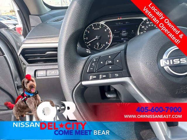 Used 2025 Nissan Altima 2.5 SV FWD image 17