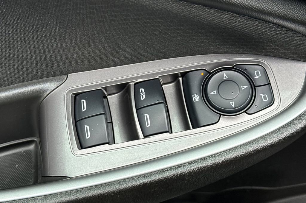 Used 2023 Chevrolet Malibu LT FWD image 18