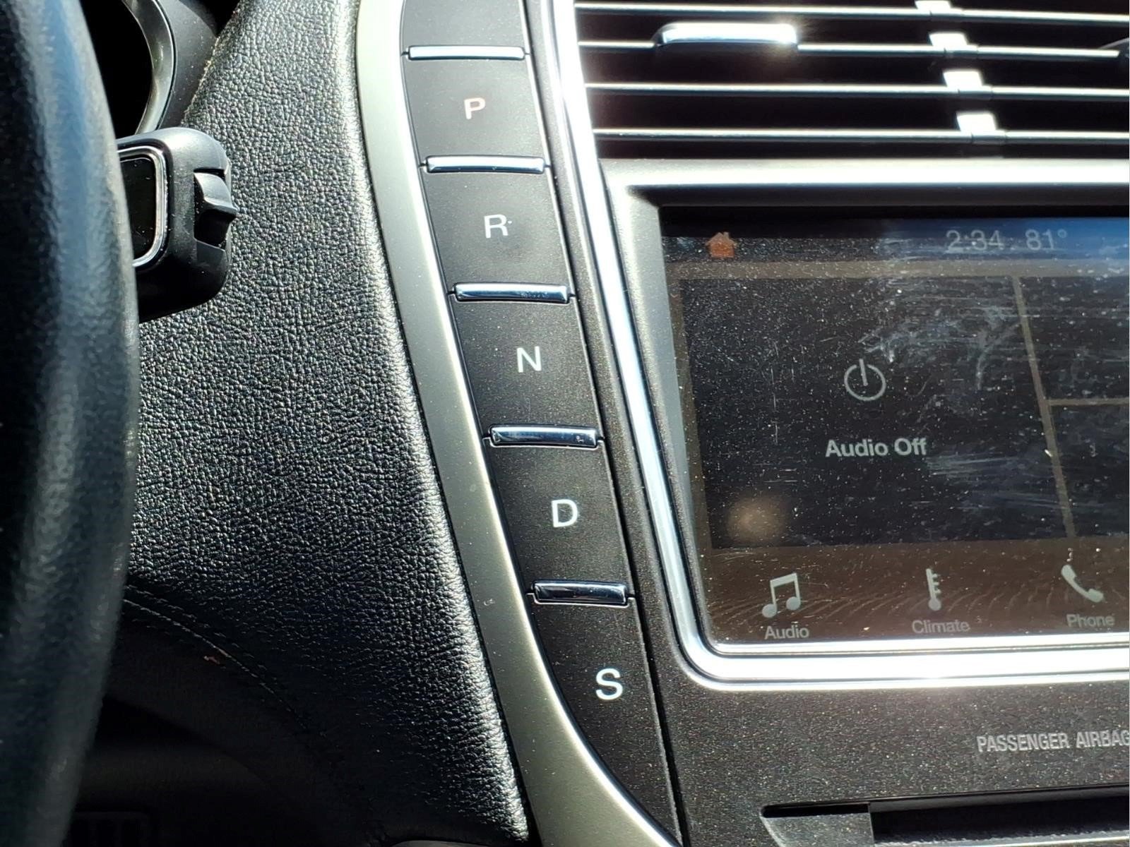 Used 2019 Lincoln Nautilus Premier AWD/4WD image 26