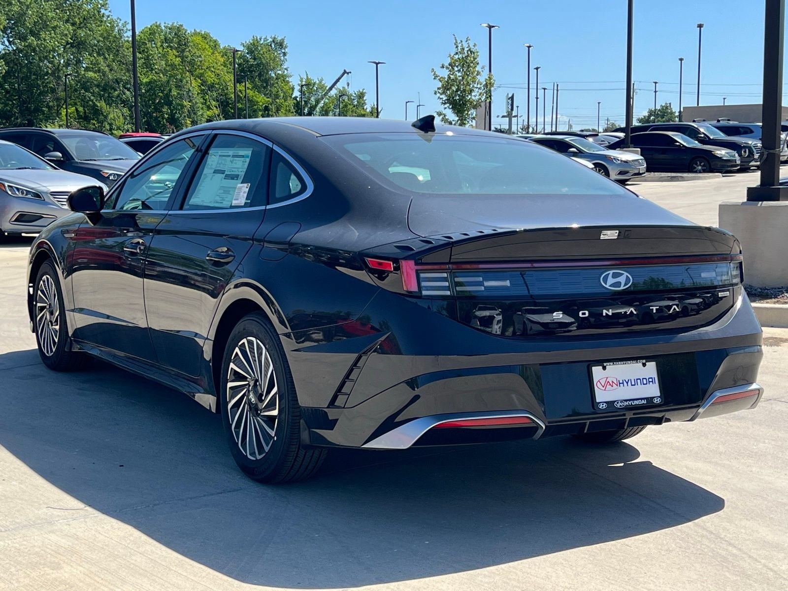 New 2025 Hyundai Sonata SEL FWD image 7