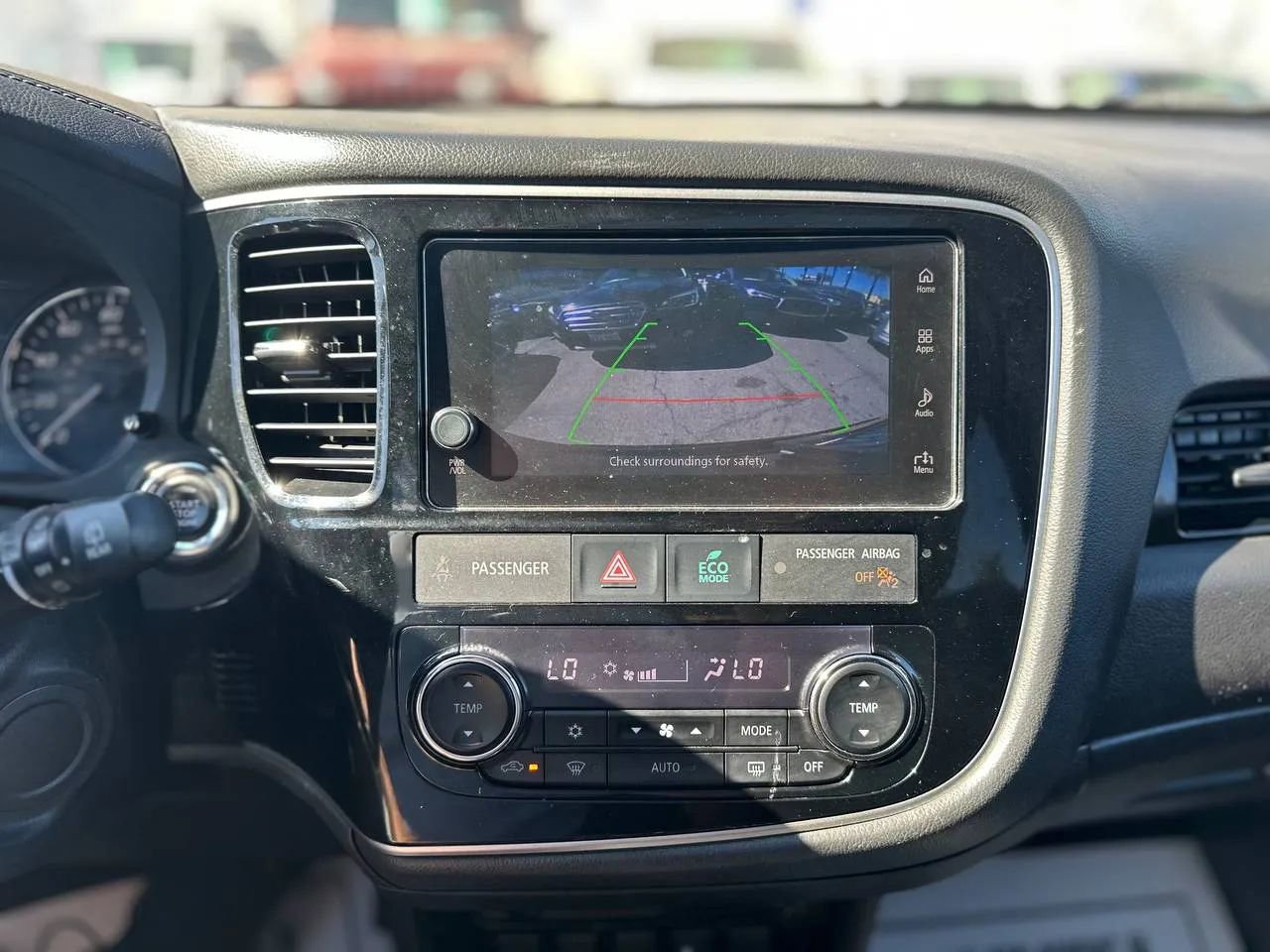 Used 2018 Mitsubishi Outlander LE image 49