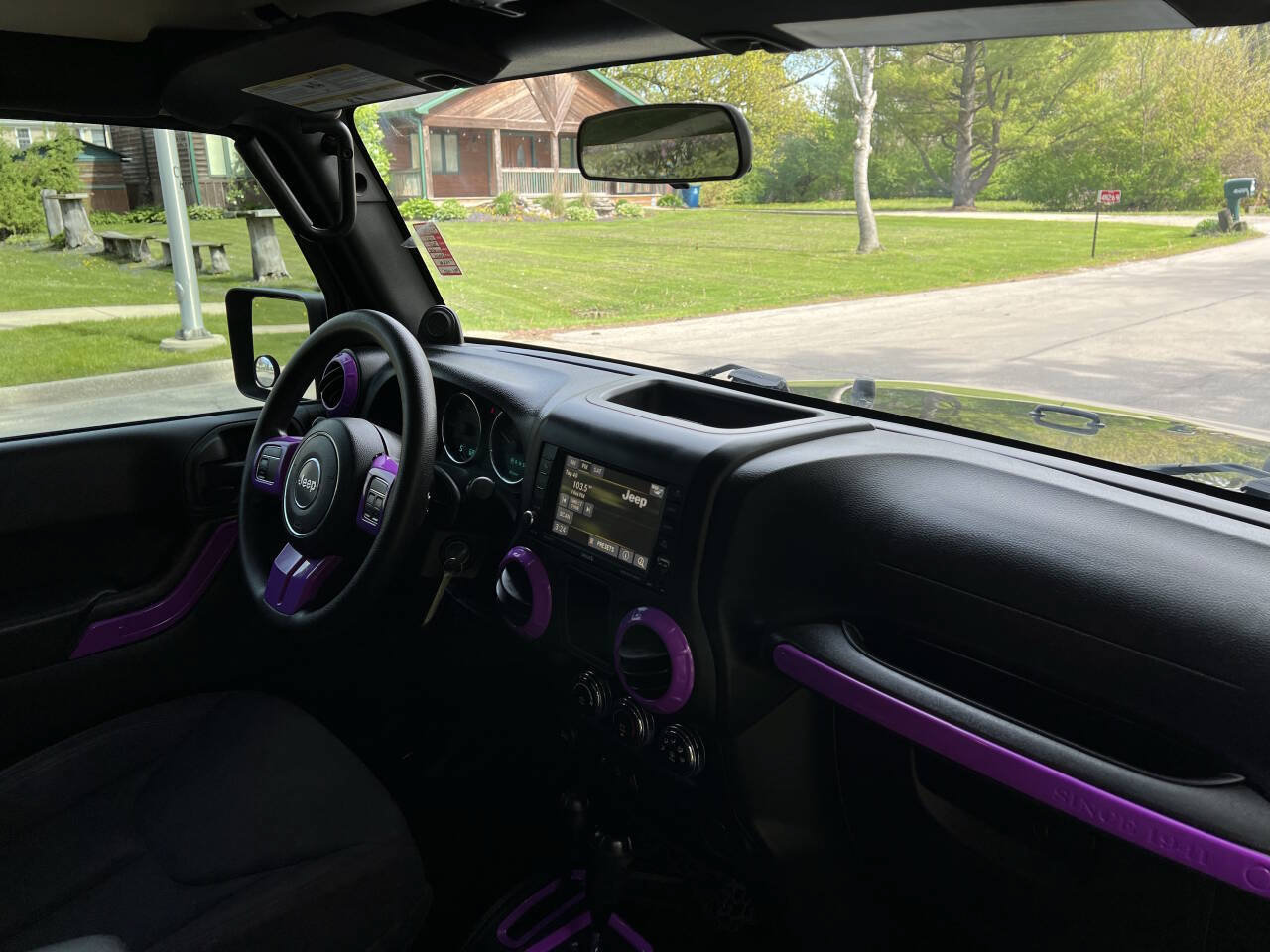 Used 2013 Jeep Wrangler Sport AWD/4WD image 8