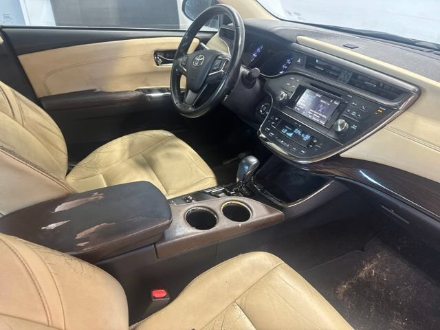 Used 2015 Toyota Avalon XLE FWD image 22