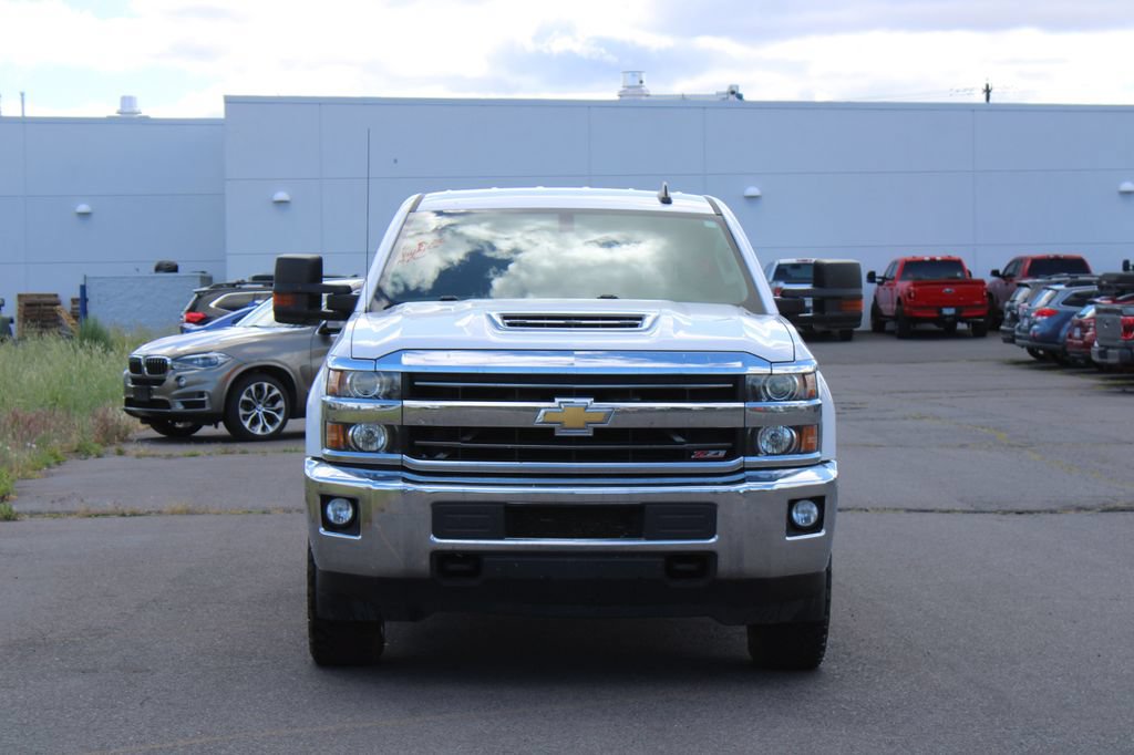 Used 2019 Chevrolet Silverado 2500 LT AWD/4WD image 8