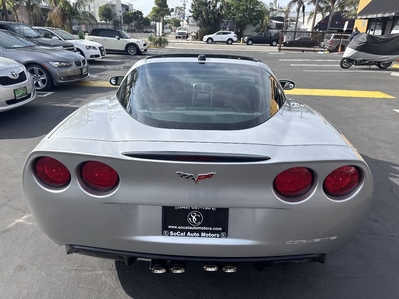 Used 2005 Chevrolet Corvette Coupe w/ Preferred Equipment Group RWD image 15