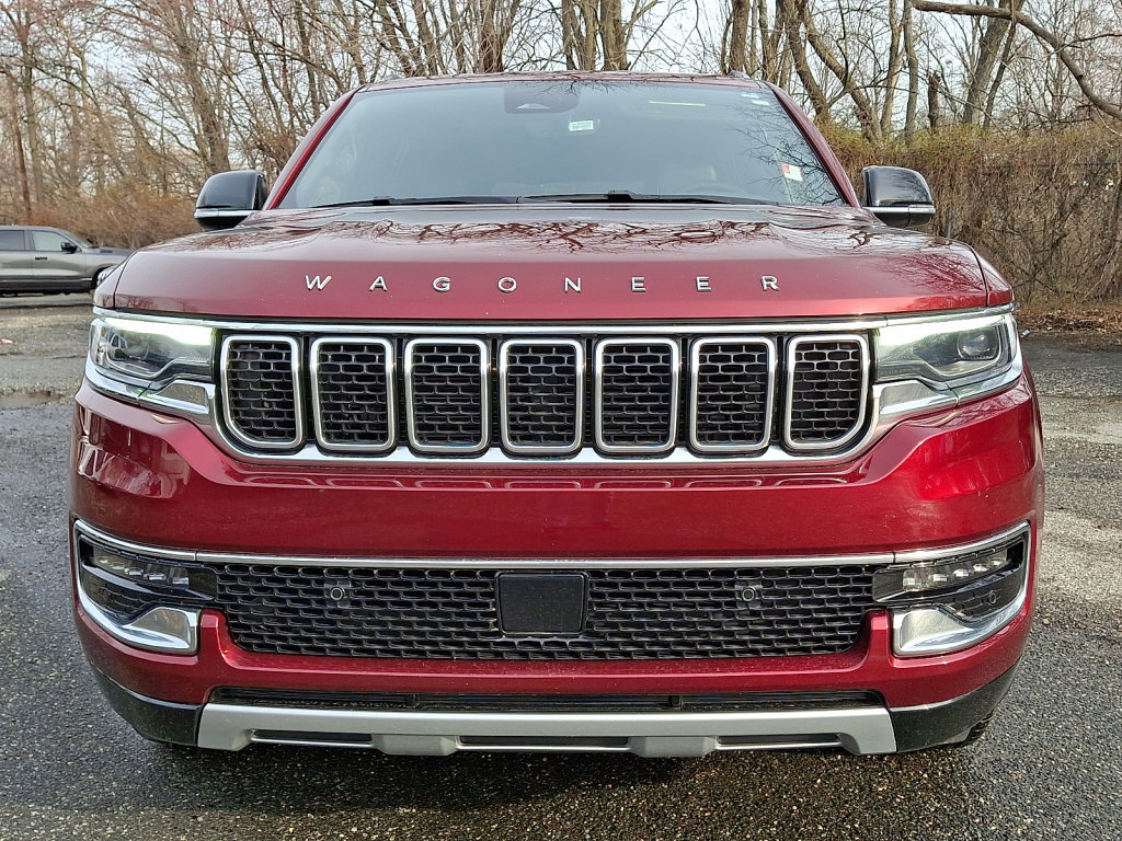 Used 2024 Jeep Wagoneer L Series II w/ Flexible Seating Group image 7