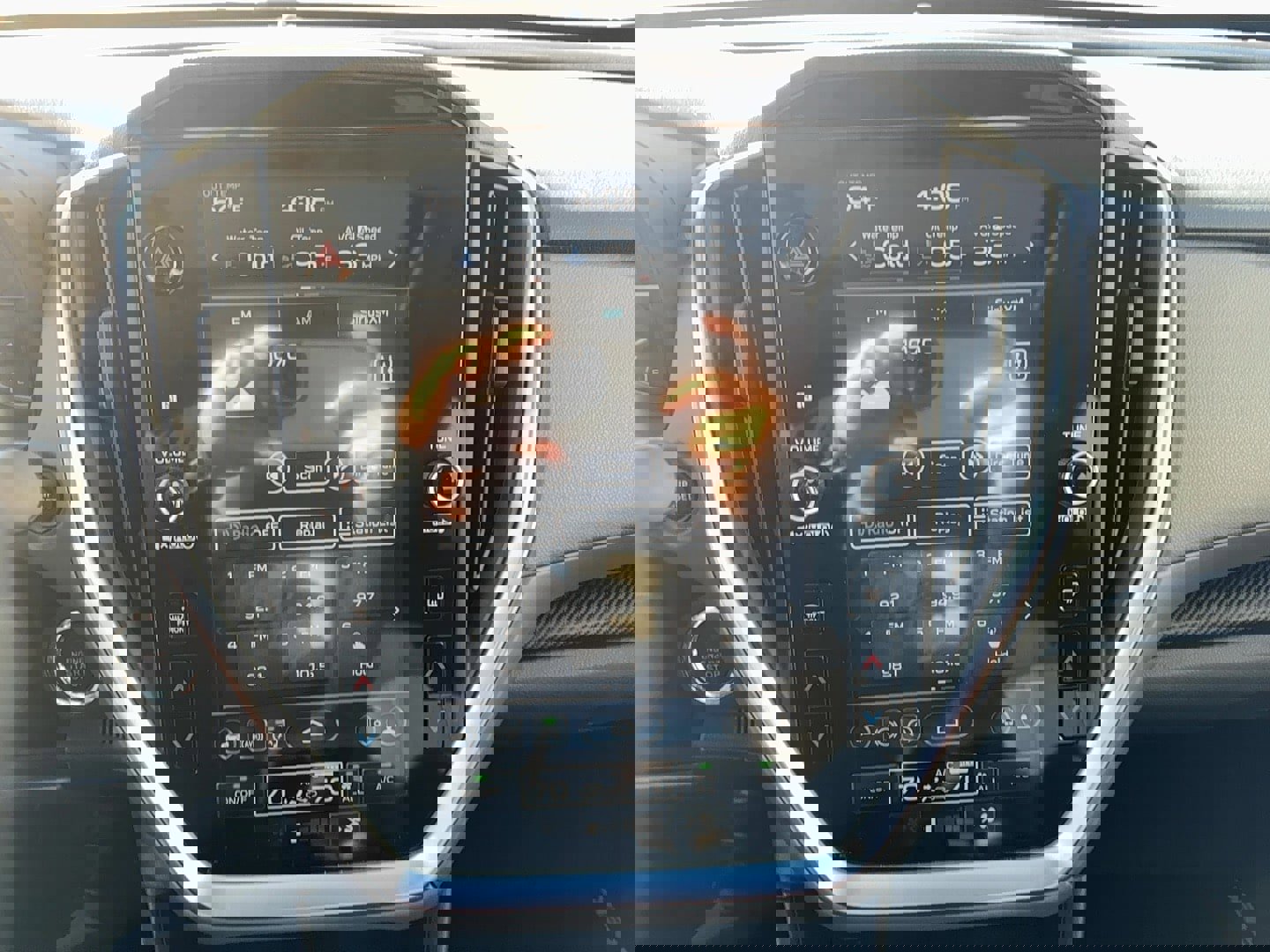 Certified 2025 Subaru Crosstrek 2.0i Premium image 25