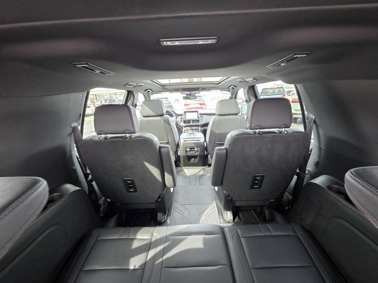 Used 2023 Chevrolet Suburban RST w/ Luxury Package AWD/4WD image 34