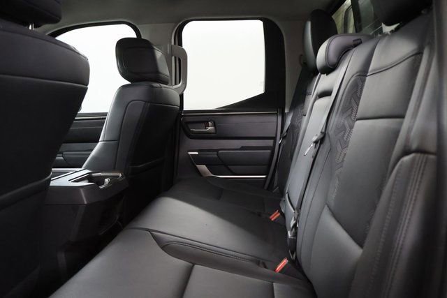 Used 2022 Toyota Tundra SR5 w/ SR5 Premium Package RWD image 28