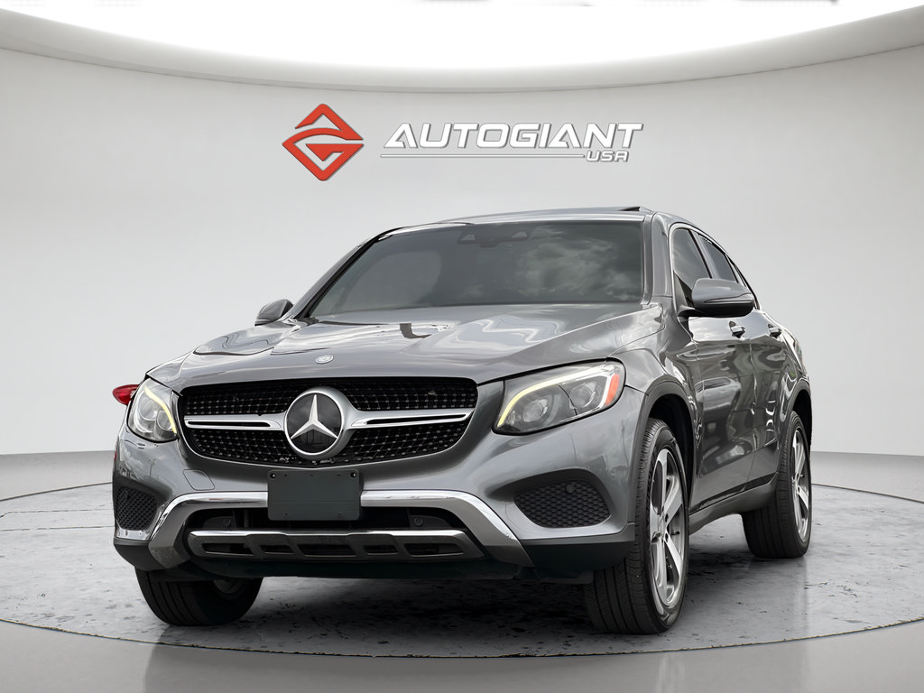 Used 2017 Mercedes-Benz GLC 300 4MATIC Coupe image 9
