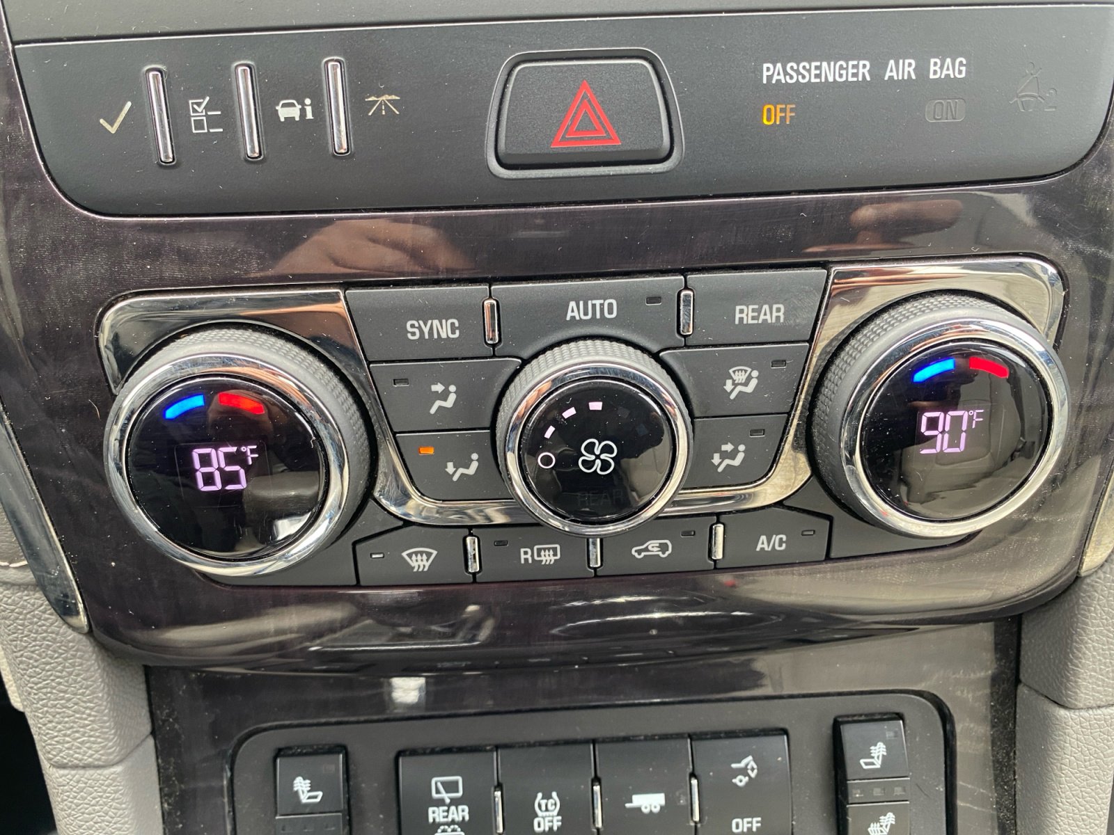 Used 2017 Buick Enclave Leather w/ Trailering Package image 18