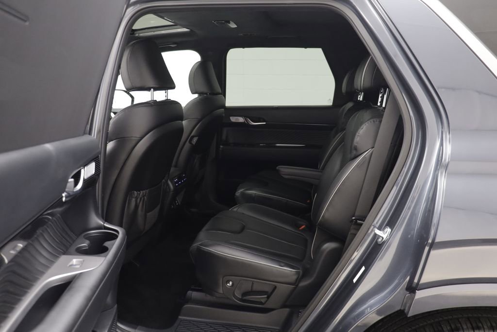 Used 2025 Hyundai Palisade Calligraphy image 14