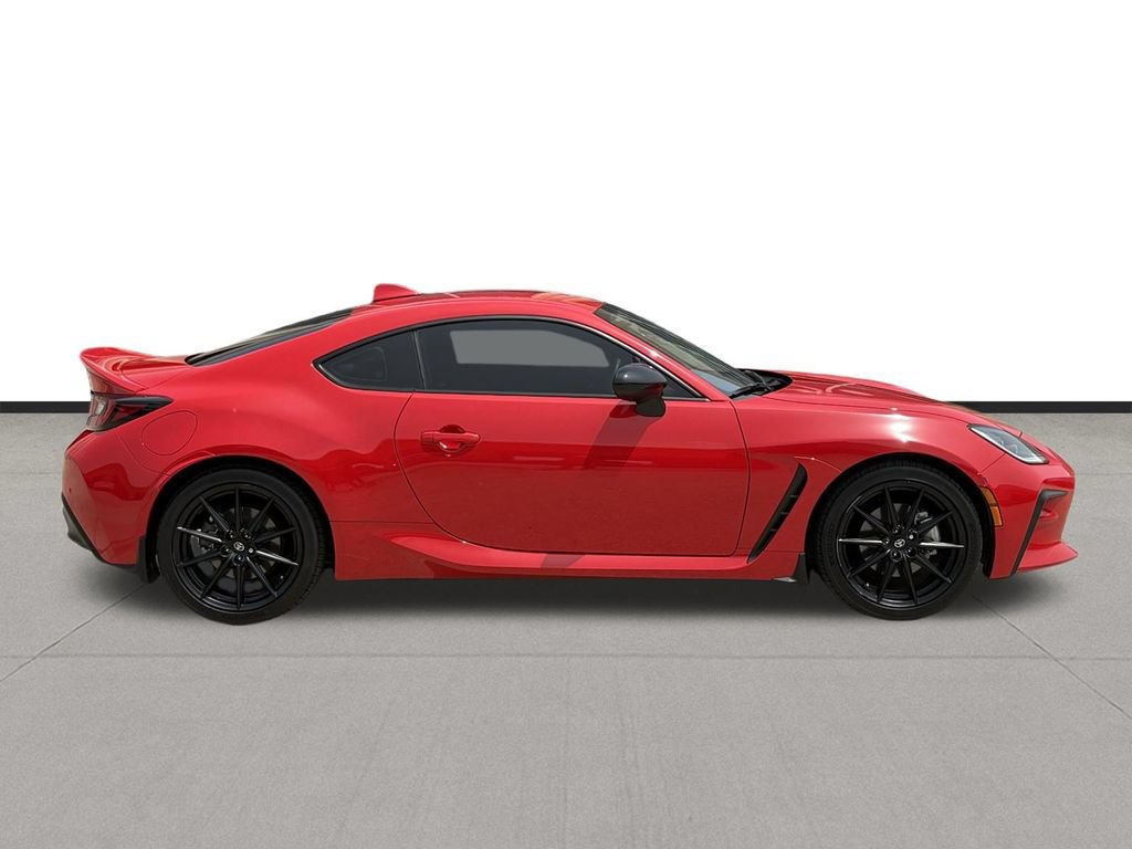Used 2023 Toyota GR86 Premium RWD image 4