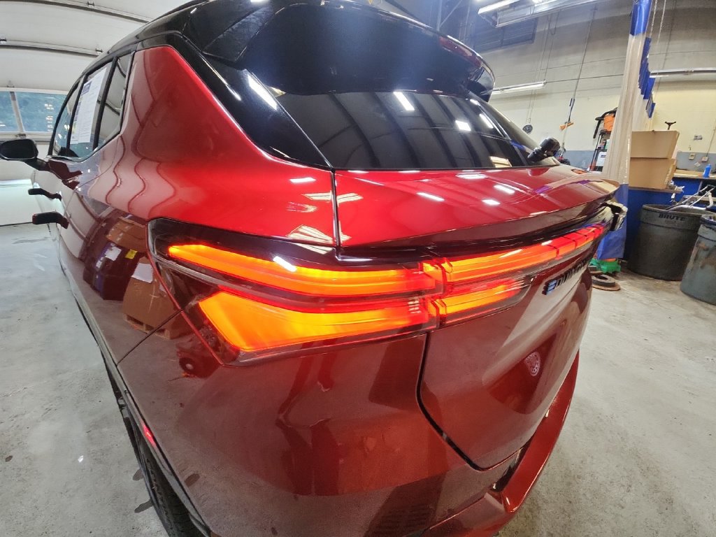 Certified 2026 Chevrolet Equinox EV RS AWD/4WD image 32