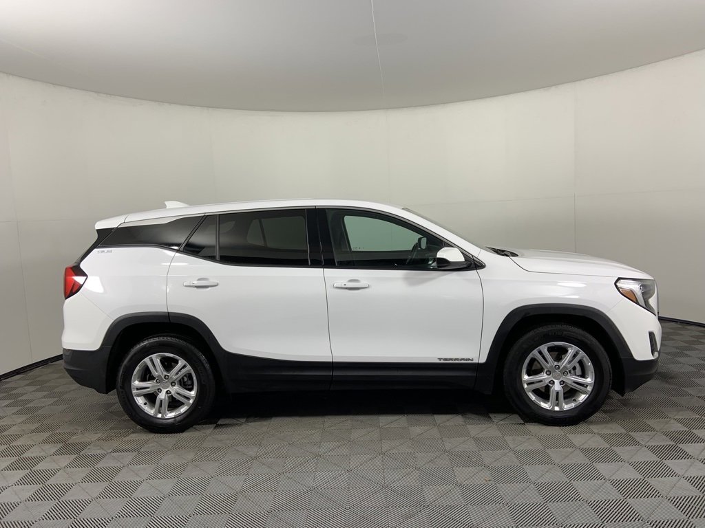 Used 2020 GMC Terrain SLE image 5