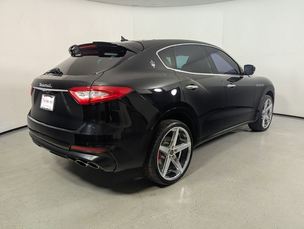 Used 2019 Maserati Levante GranSport image 7