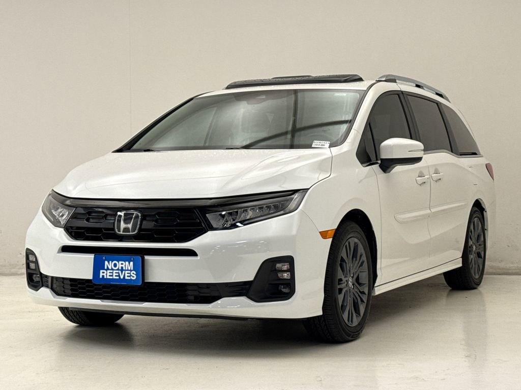 Certified 2025 Honda Odyssey Touring image 2