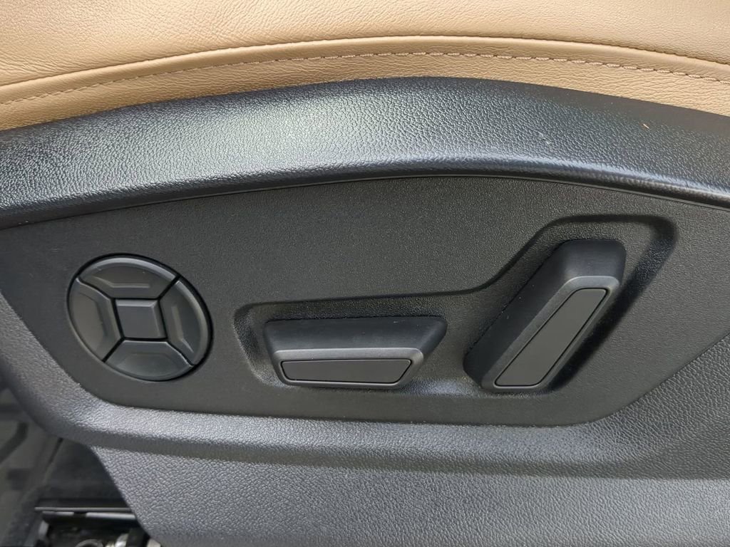 Used 2020 Audi Q7 2.0T Premium Plus w/ Premium Plus Package image 30