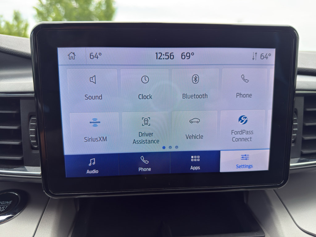 Used 2023 Ford Explorer XLT w/ Equipment Group 202A AWD/4WD image 24