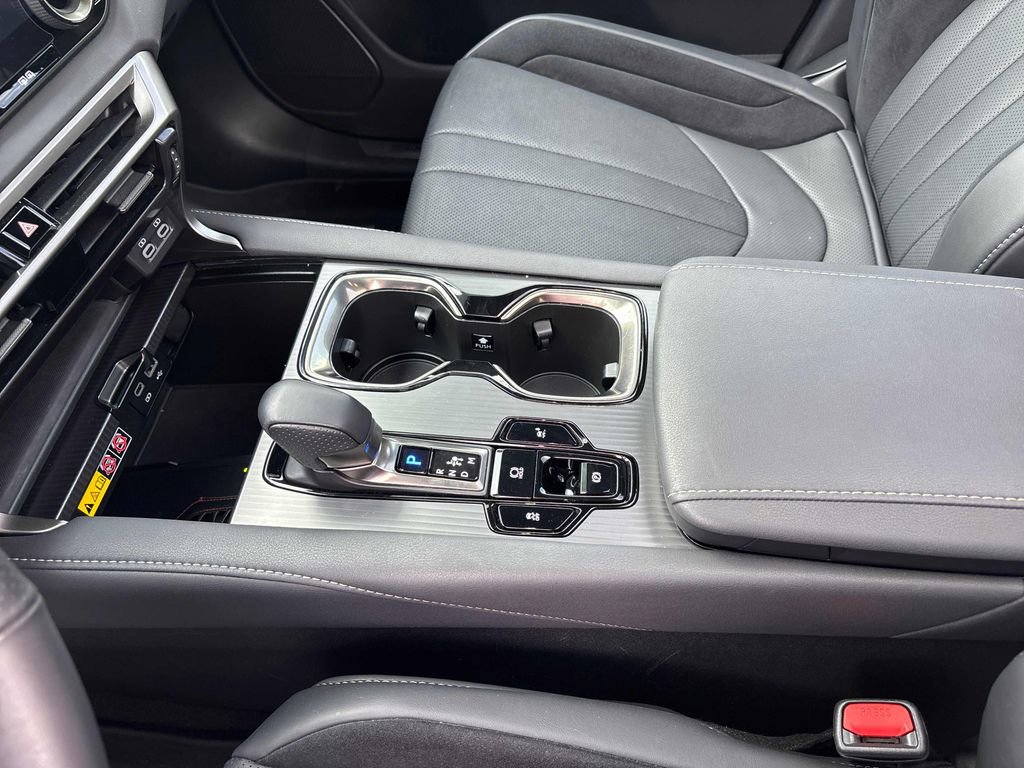 Used 2024 Lexus RX 500h F Sport w/ Convenience Package image 18