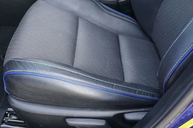Used 2018 Toyota Corolla SE FWD image 12