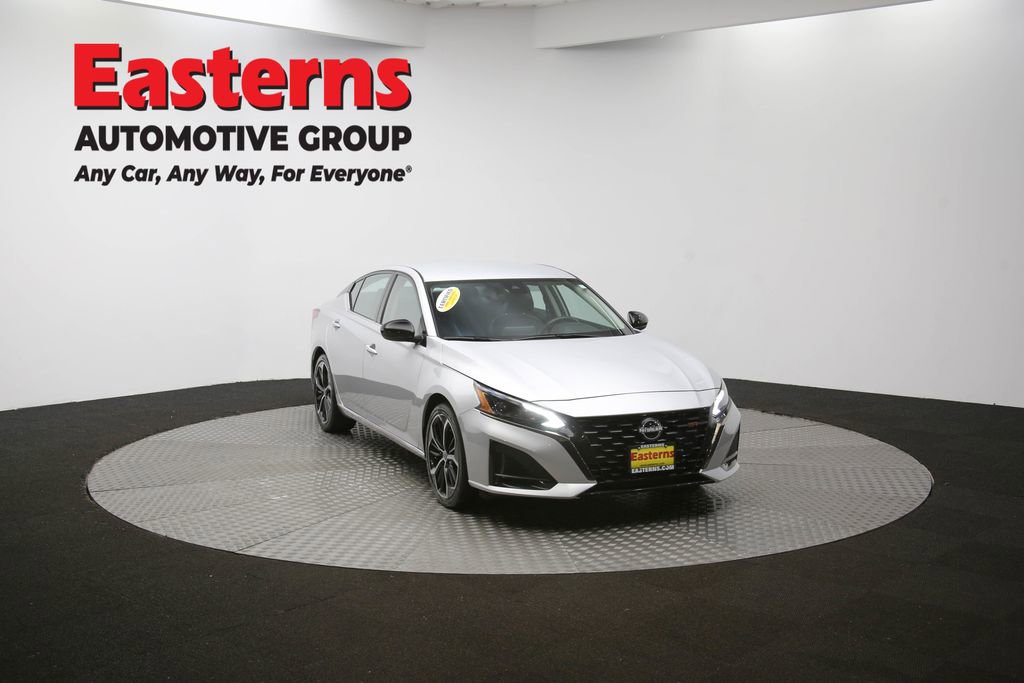 Used 2024 Nissan Altima 2.5 SR image 49