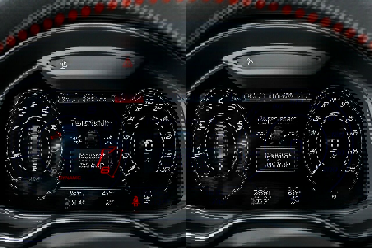 Used 2021 Audi RS 7 Sportback w/ Black Optic Package image 28