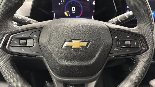 Used 2025 Chevrolet Trax LT FWD image 15