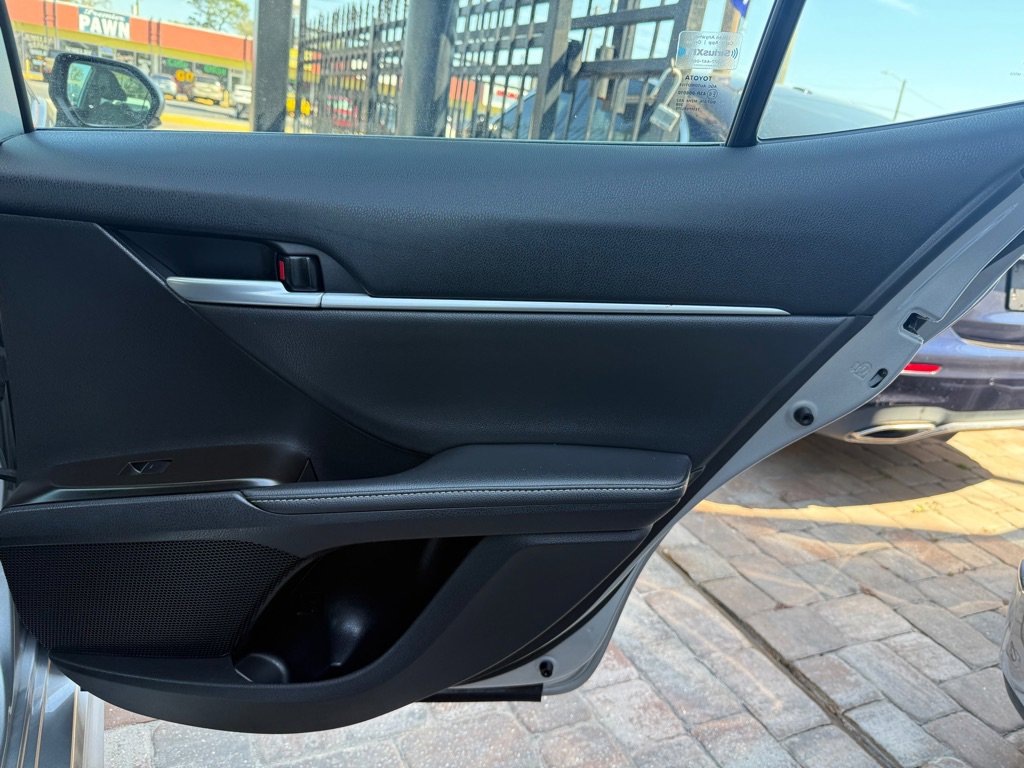 Used 2023 Toyota Camry XSE image 41