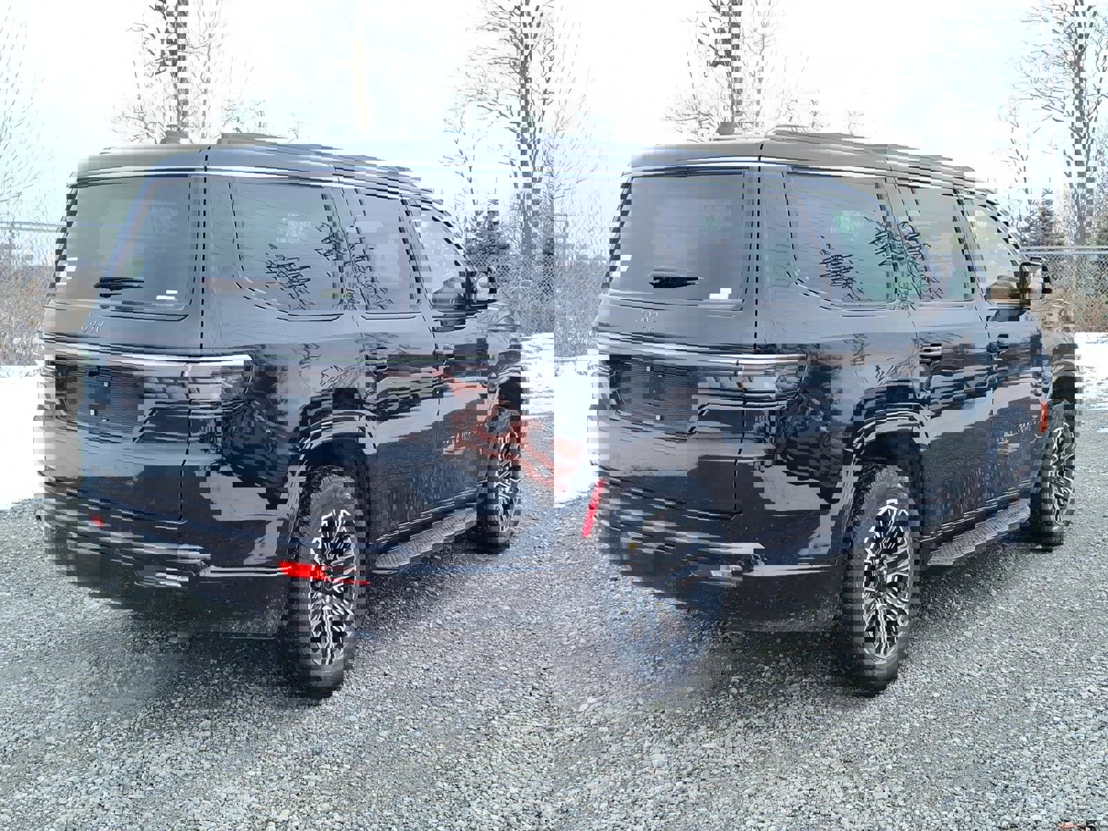 New 2026 Jeep Grand Wagoneer 4WD image 3