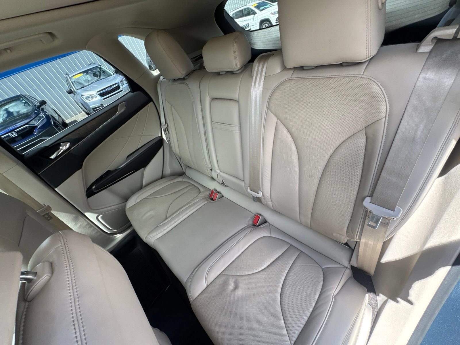 Used 2019 Lincoln MKC Reserve FWD image 20