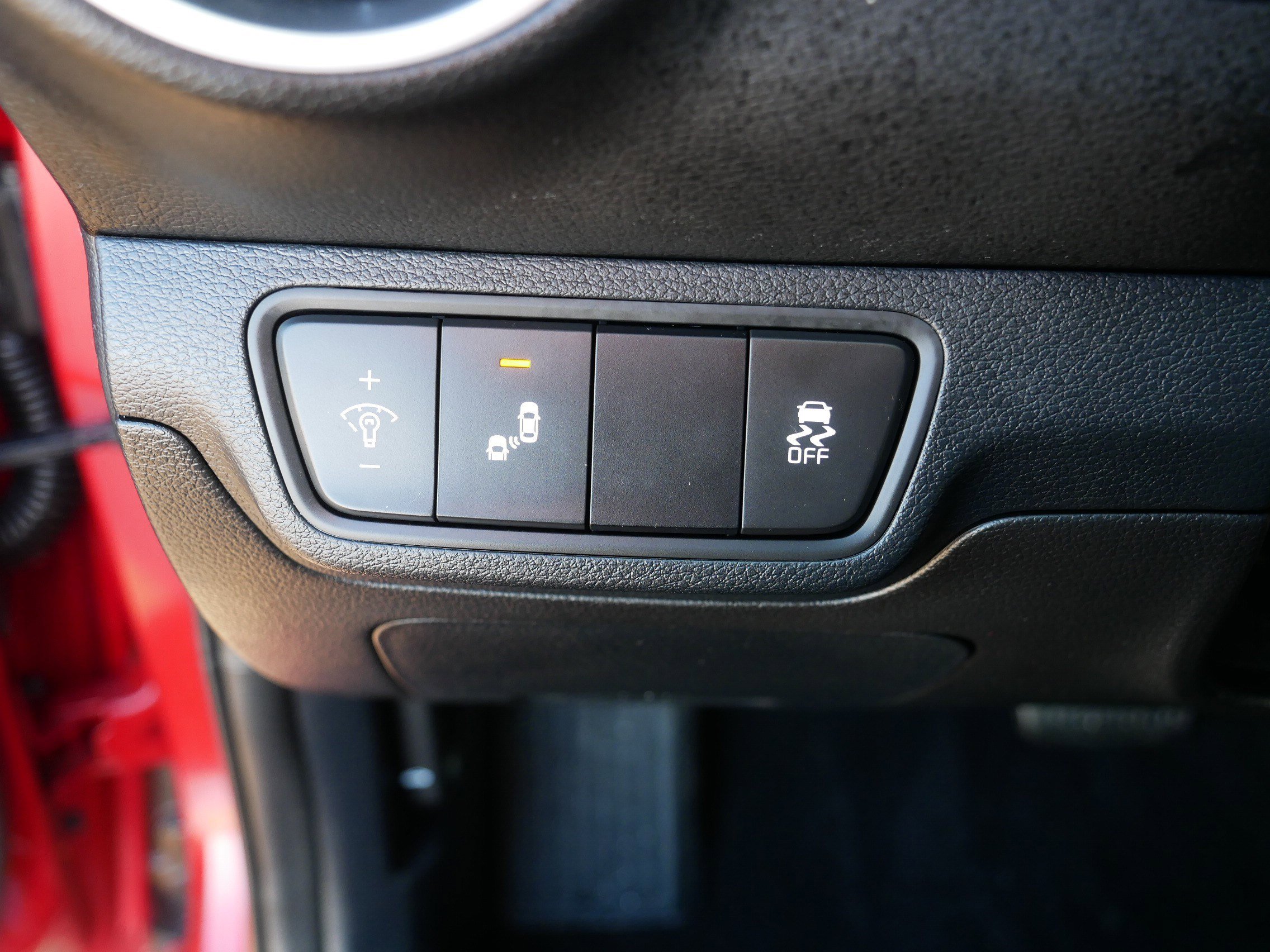 Certified 2024 Kia Forte LXS w/ LXS Technology Package image 26