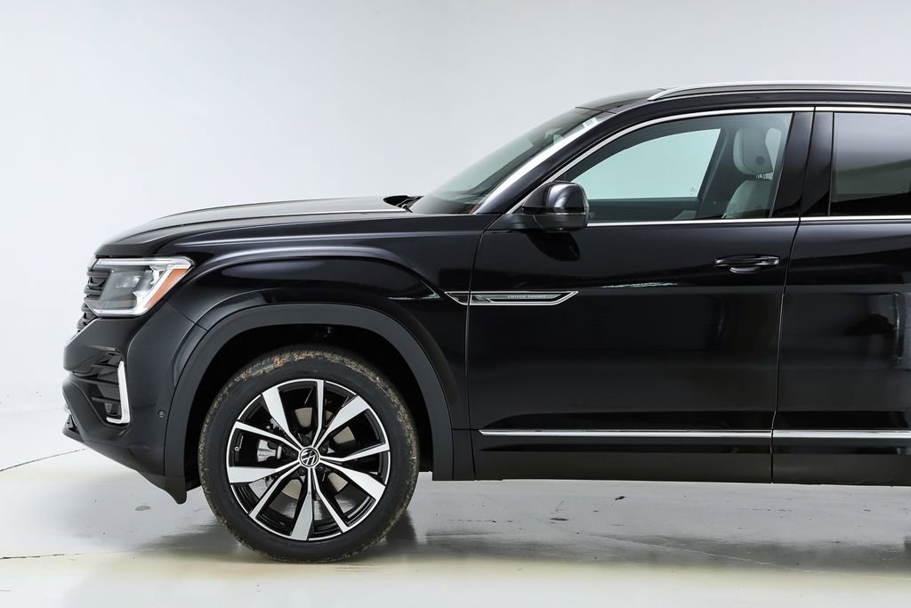 New 2025 Volkswagen Atlas Cross Sport SEL Premium R-Line image 3