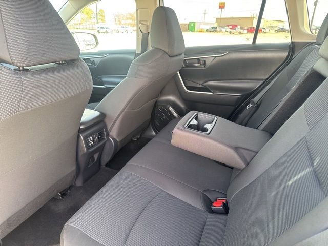 Used 2025 Toyota RAV4 LE image 15