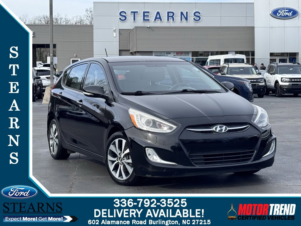 Used 2015 Hyundai Accent Sport image 1