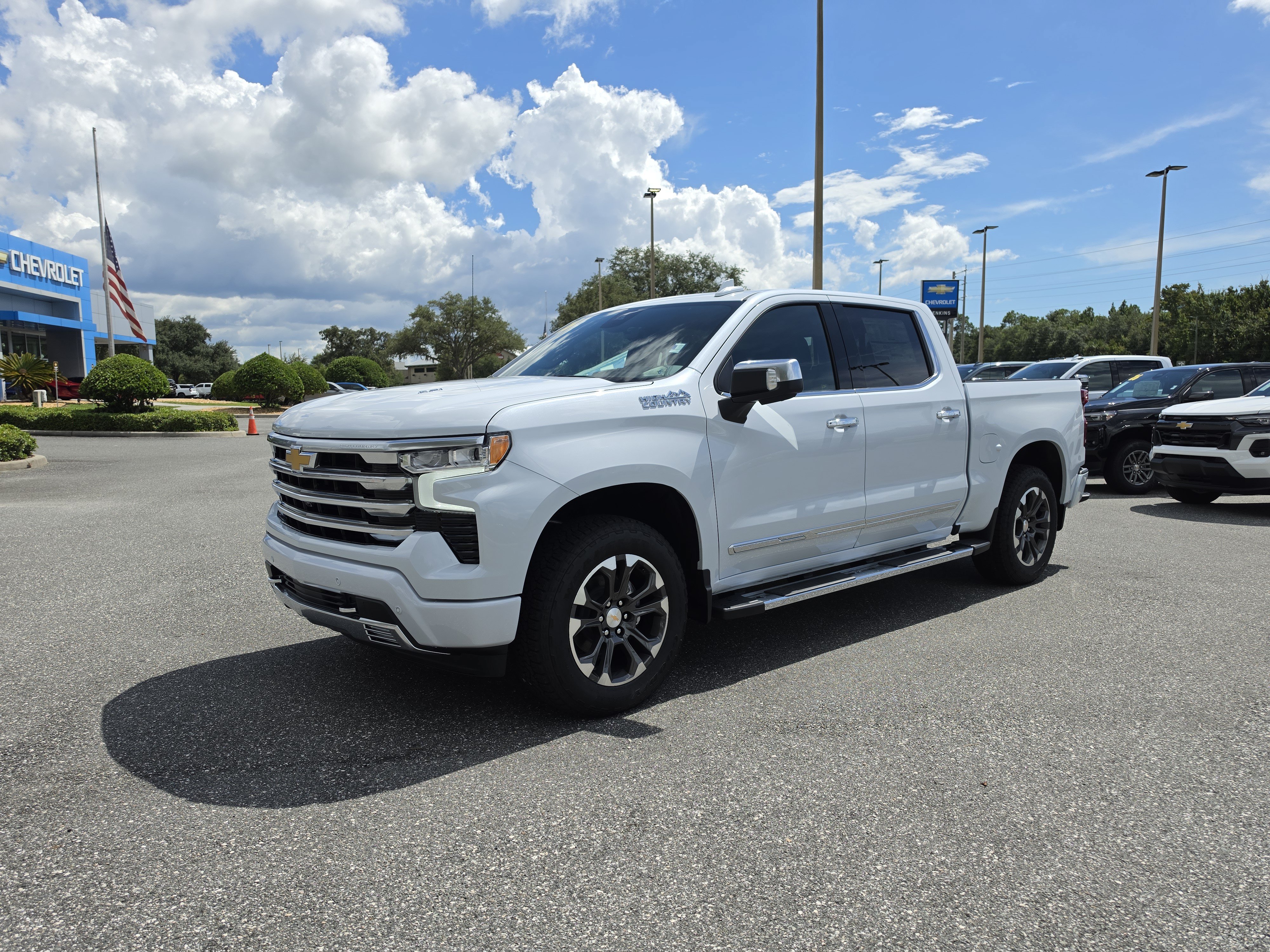 New 2026 Chevrolet Silverado 1500 High Country w/ Technology Package AWD/4WD image 10