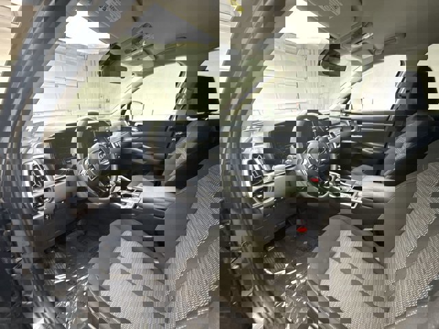 Used 2023 Kia Sorento LX image 10