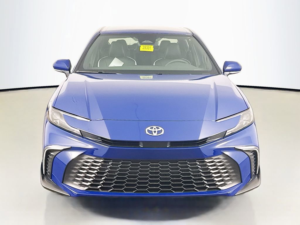 New 2026 Toyota Camry SE image 2