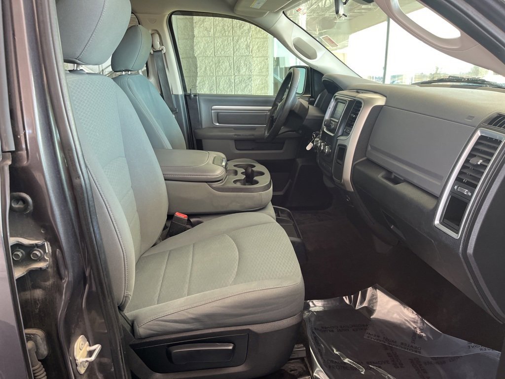 Used 2017 RAM 1500 Classic SLT image 16