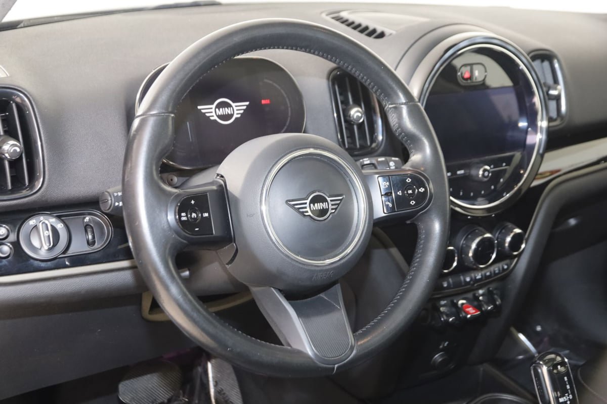 Used 2022 MINI Cooper Countryman FWD image 6