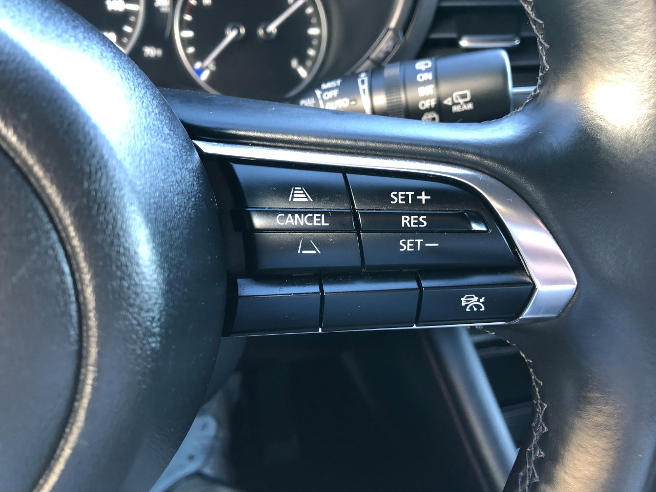 Used 2024 MAZDA MAZDA3 s image 16
