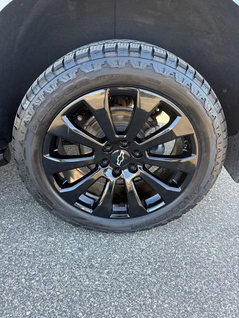 Used 2021 Chevrolet Tahoe RST w/ Luxury Package AWD/4WD image 7