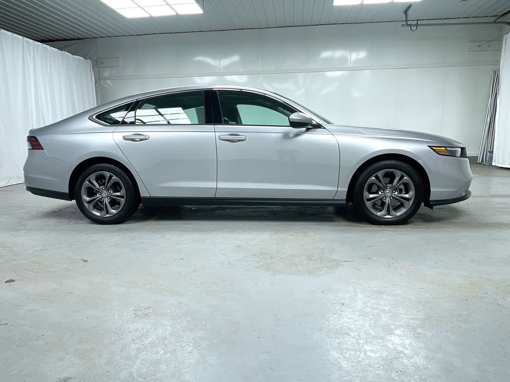 Certified 2024 Honda Accord EX image 10