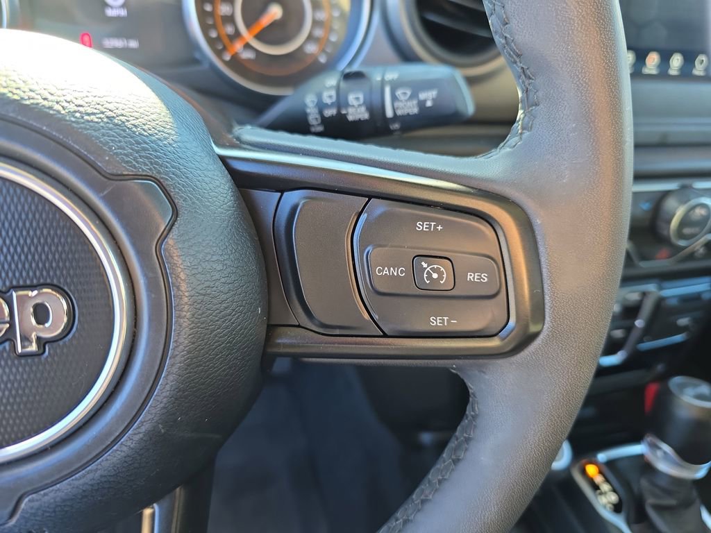 Used 2023 Jeep Wrangler Willys image 26