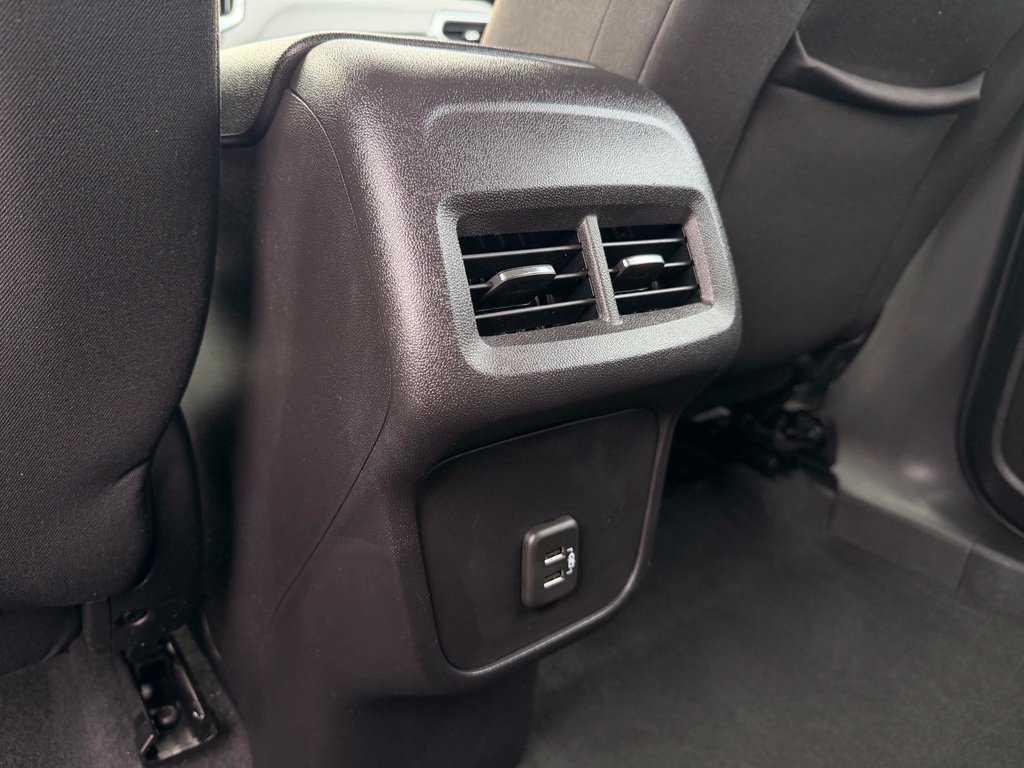 Used 2024 Chevrolet Equinox LS w/ Driver Confidence II Package FWD image 31